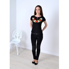 Embroidered t-shirt "Flower Necklace" black